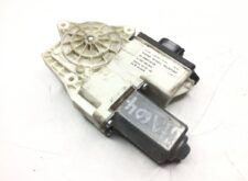 Jobb oldali ablakemelő motor MAN 8128601-6138