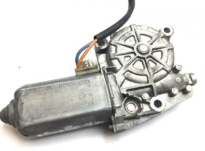 Motor szabályzó bal oldali üveg scania bosch 24v 0 130 821 108