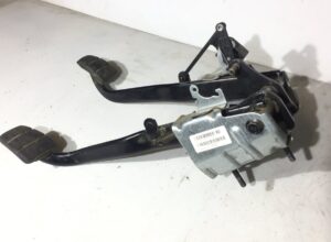 Kuplung- és fékpedál panellel scania 1428690 1428665 1726423 1428667 1483865 2388629 1435680 1731241 1548492