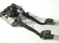Kuplung/fékpedál Scania panellel 1428690, 1428665, 1726423, 1428667, 1483865, 2388629, 1435680, 1731241, 1548492