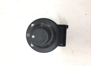 Volvo 5010271228 1401090 tükörállító kapcsoló