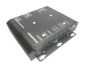 Blaupunkt multi-csatornás audio erősítő, sorozat 7607825010-12