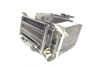 Fűtő/hűtő radiátor készlet volvo kabinhoz, burkolattal 8144577/3175205-11