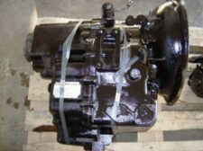 Hidraulikus szivattyú 1TR01850 Caterpillar 438C-hoz