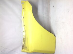 Bal első sárga sárvédő volvo 20467037 21299955