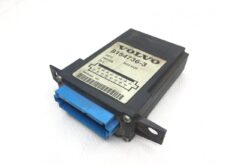 Központi Zár Vezérlőegység VOLVO 8154736-3 24V