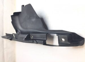 Műanyag jobb szélvédőfedél scania 1385218/1427430