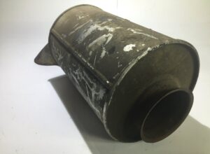 Fém rezonátor volvo-hoz, hosszabbított (kód 20564260)