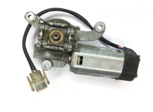 Tetőfedő motor scania – kód 1408257