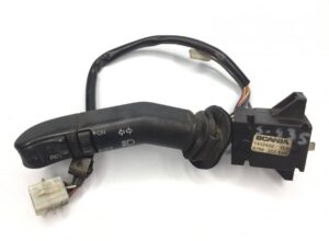 Világítás- és irányjelző kapcsoló scania 1402449