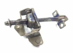 Bal oldali ajtóütköző scania – kódok 1857591, 1930649