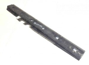 Jobb oldali oldalsó porvédő intercooler volvo 1287194