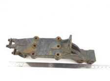 Támogató lemezes tengelytartó első/hátsó jobb DAF – 1304513