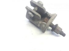 Támogatás bal első sárvédőhöz, másodlagos tengely, Volvo 77700133