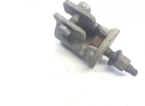 Támogatás bal első sárvédőhöz, másodlagos tengely, volvo 77700133