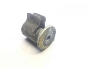 Támogatás jobb első sárvédő tartó volvo 77700133