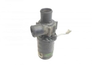 Hűtőfolyadék keringető szivattyú volvo 301369227