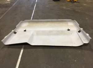 Mercedes kabin tetőpanel a9436901141 / 9436901141 / 9436901041 / a9436901041