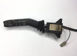 Szélvédő törlőkapcsoló scania 1373190 1402449 1353705