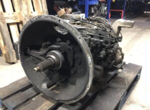 Sebességváltó scania 1895890 571744-17 – használt teherautó alkatrészek
