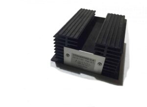 Feszültségátalakító c-8 24v/12v dc max. 8a anodi