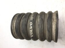 Rugalmas intercooler cső VOLVO 1676491