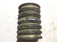 Rugalmas intercooler cső Volvo 1676481