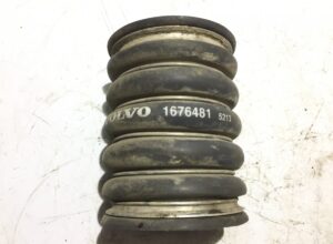 Rugalmas intercooler cső volvo 1676481
