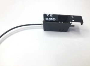 Alsó bal keretzár volvo 20360220 v. P. 2310