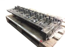 Hengerfej Volvo 20477736 / 20560797 / 20929885 / 21134023 / 22012779 / 21086450 / 85000965 / 85000132 / 20560799 / 7420929885 / 7485000784 / 7422012779