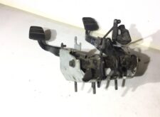 Kuplung- és fékpedál panellel Scania – OEM kódok: 1428690, 1428665, 1726423, 1428667, 1483865, 2388629, 1435680, 1731241, 1548492