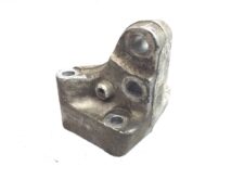 Hátsó bal motor tartó Volvo – Kódok: 21176290, 20908885, 20505040