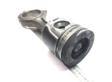 Dugattyúszett hajtórúddal Volvo 20793636 20980449