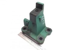 Bal első motor tartó Volvo 20702466, 5010615935