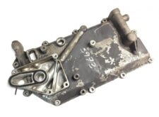 Motorolaj hűtőfedél Scania – Eredeti alkatrész Kódok: 1429952, 1537961, 1486406, 1490149, 1729232, 1774202, 1795526, 2010938, 1548996