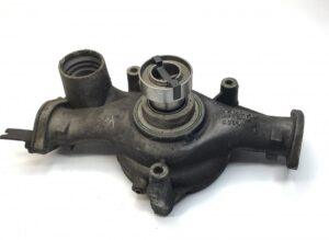 Volvo hűtőszivattyú 20548812 / 20879114 / 20592629 / 20568564 / 20755669 / 1549491 / 85000657 / 85006657