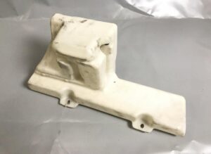 Tartó a mercedes 9418690120 szélvédőmosó tartályhoz a9418690120