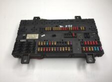 Biztosítéktábla Volvo 20476480-P01 24V