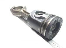 Készlet dugattyúval és hajtórúddal Volvo 8192800 85013588 40308600 87-141900-00 0386200 85019588 20522262