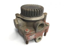 Iveco Releu szelep – 3173150, 85003978, 1082666, 3173824, 42125234, 41031426, 1340470, 1505410, 1238474, 1238501, 1342511, 1313871, 1305026, 1340470R, 1519331, 1197892, 350000, 350-14