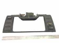 Központi konzolkeret Mitsubishi MK405104 műszerfalhoz