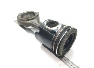 Iveco dugattyú és hajtórúd készlet 500380287 5801601161 500380393 2992282 2994009 2996831