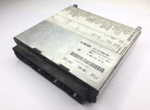 Termék: fmr vezérlőegység mercedes a0004463802 vdo 412. 413/009/006 24v
