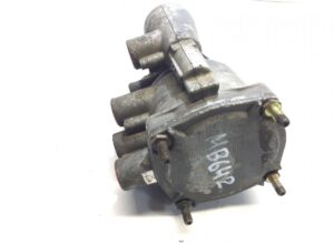 Mercedes mb642 pótkocsi fékszelep a0004319513 a0004318313