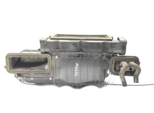 Radiátorkészlet fülke fűtés/hűtés mercedes 0068306061 / 0028302060 / 9408300160 burkolattal