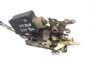Bal ajtózár mercedes atego mb 651 a0007205535 a9437200635