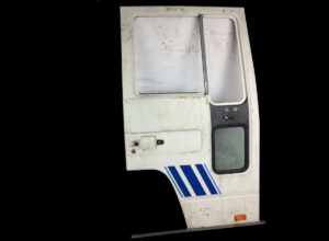 3093746. 12 – volvo jobb ajtókeret, fehér-kék csíkokkal, ablakkal