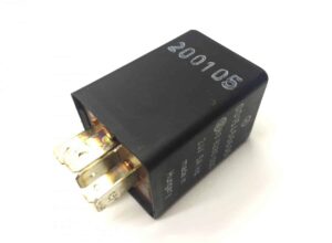 Relé mercedes a0015456605 – 24v 5a, magyarországon készült