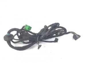 Bal oldali ajtó kábelezés mercedes kód 9305403810