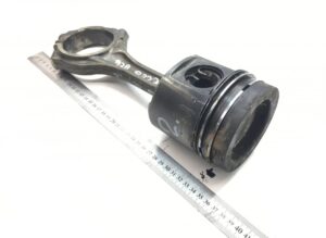 Mercedes dugattyú és hajtórúd készlet – kódok: a9060300220, a9040300320, a9060301217, a9060303217, a9060301317, a9060303617